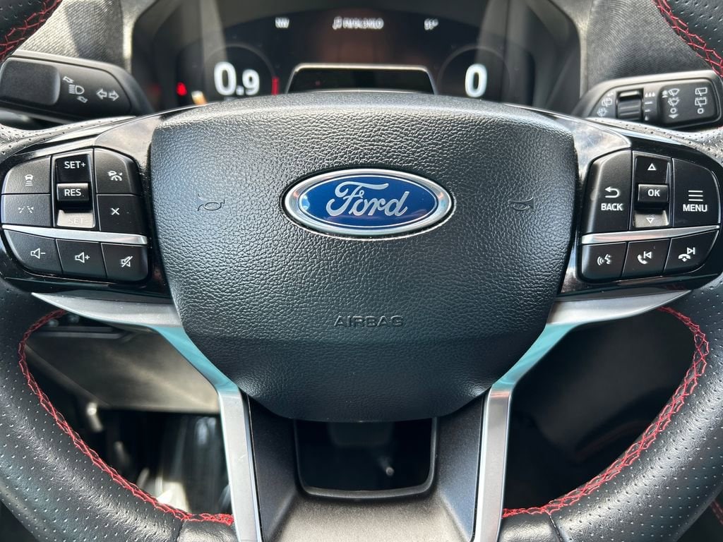 2025 Ford Explorer ST-LINE - Photo 11