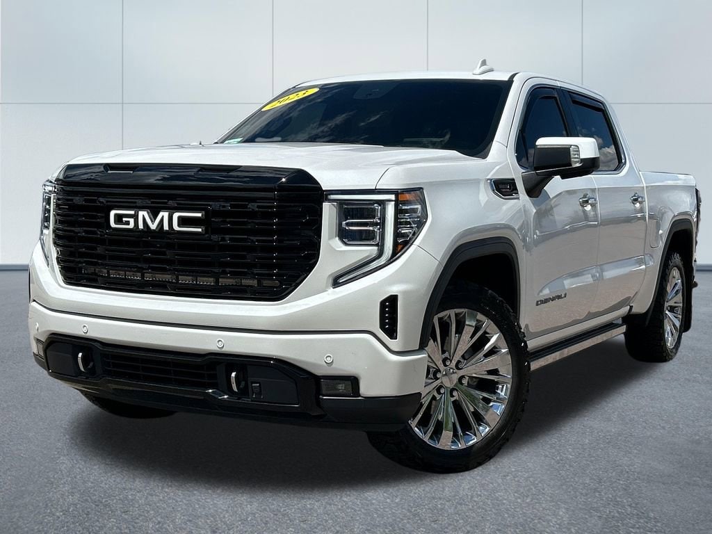 2023 GMC Sierra Denali 4WD Crew Cab Short Box's photo