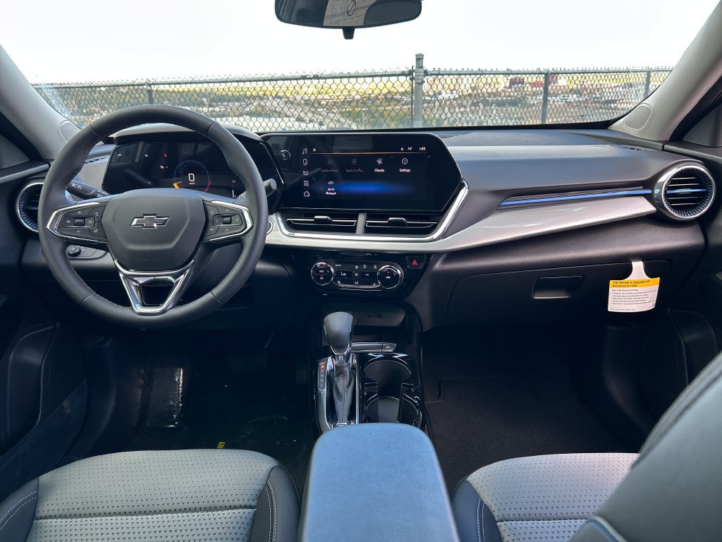 2026 Chevrolet Trax LT - Photo 6