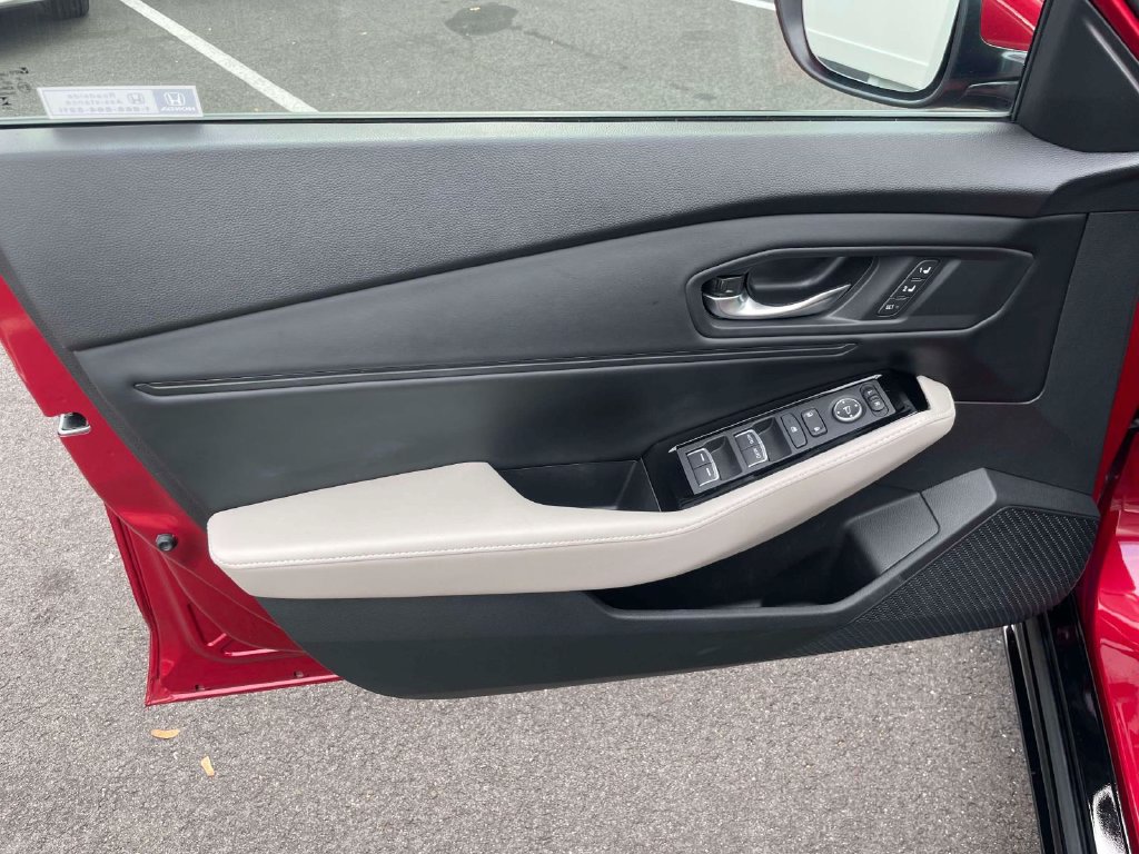 2023 Honda Accord Hybrid Touring - Photo 16