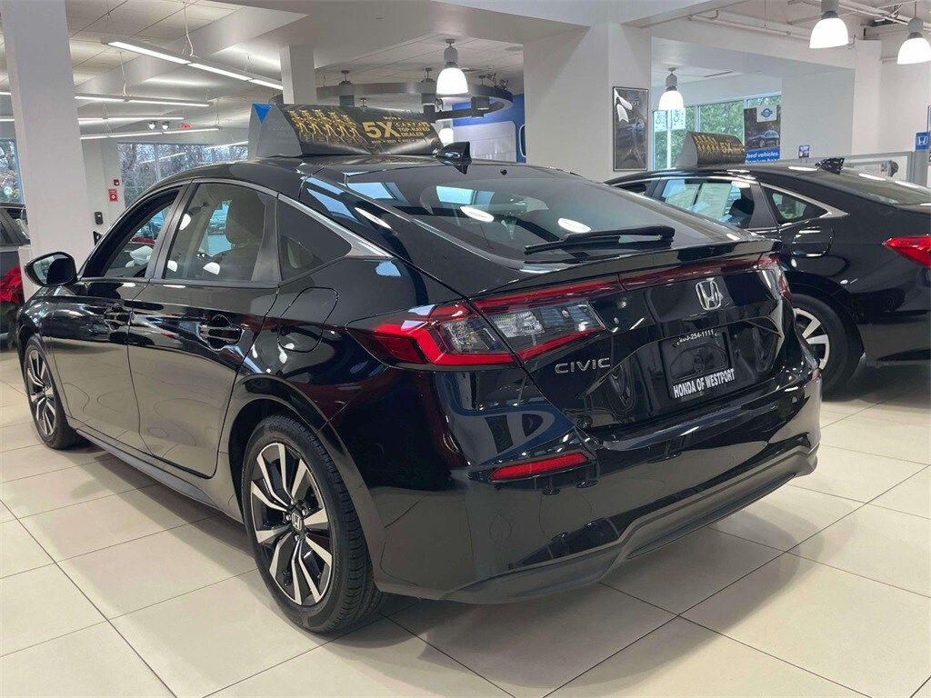 2022 Honda Civic EX-L Hatchback photo 4