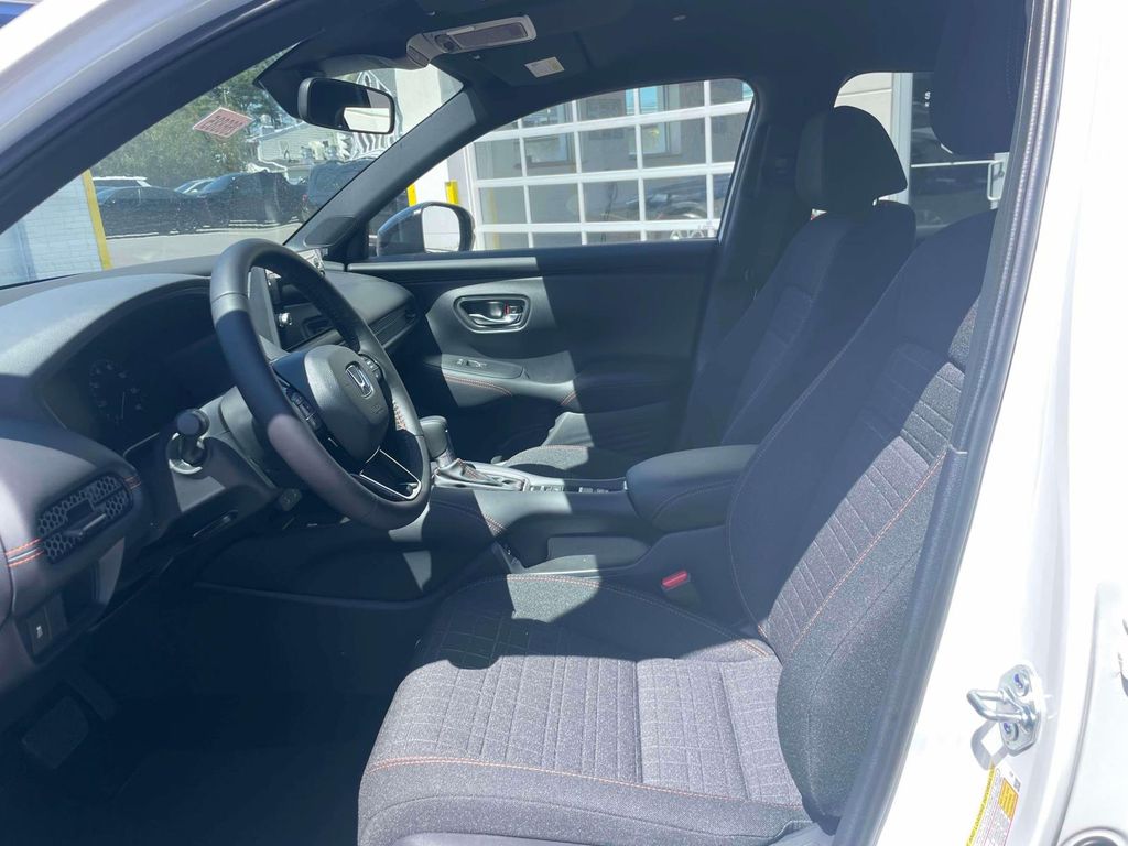 2026 Honda HR-V LX - Photo 14