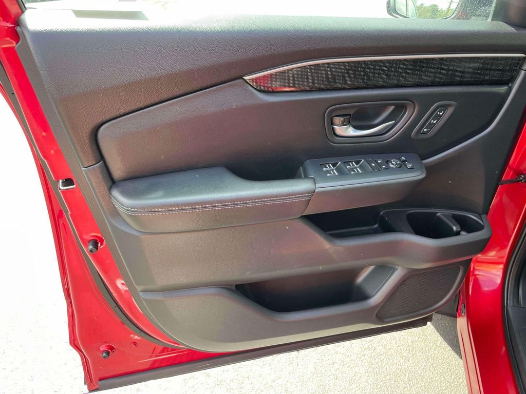 2023 Honda Pilot Elite - Photo 18