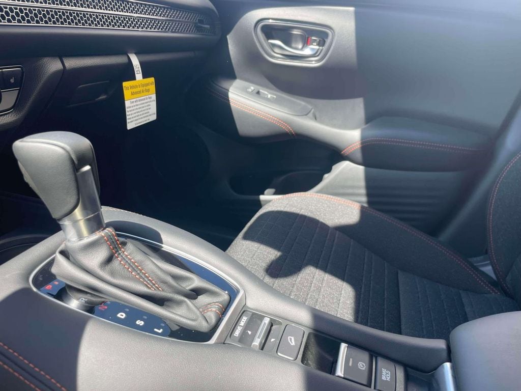 2026 Honda HR-V LX - Photo 26