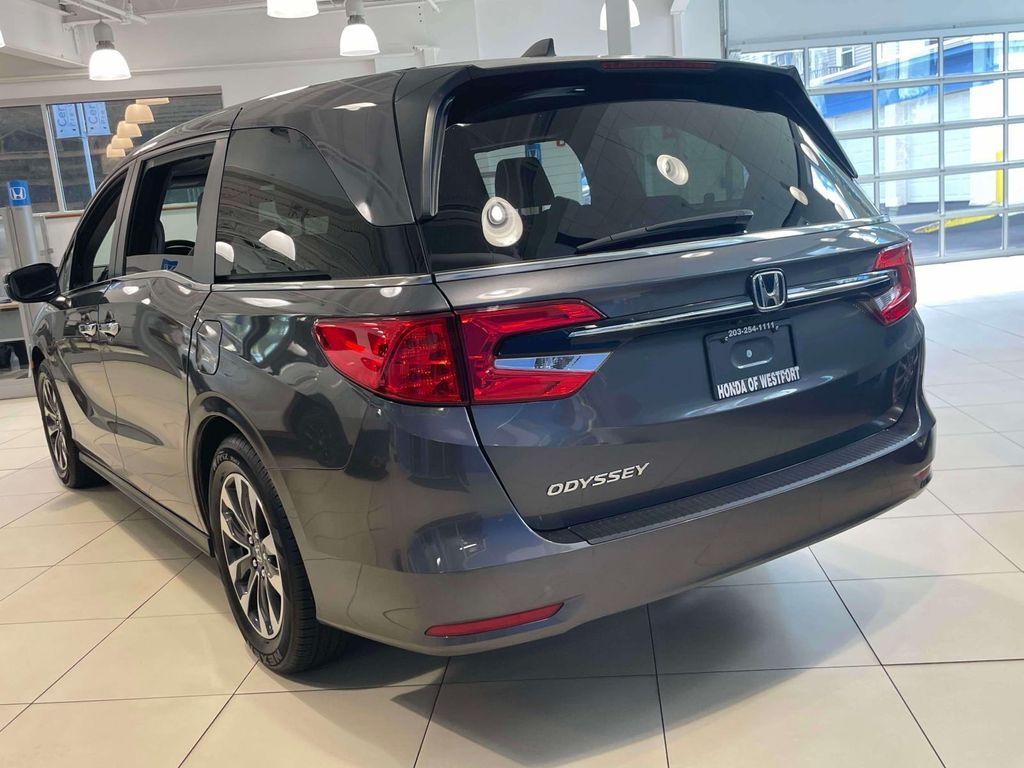 2024 Honda Odyssey EX-L - Photo 6