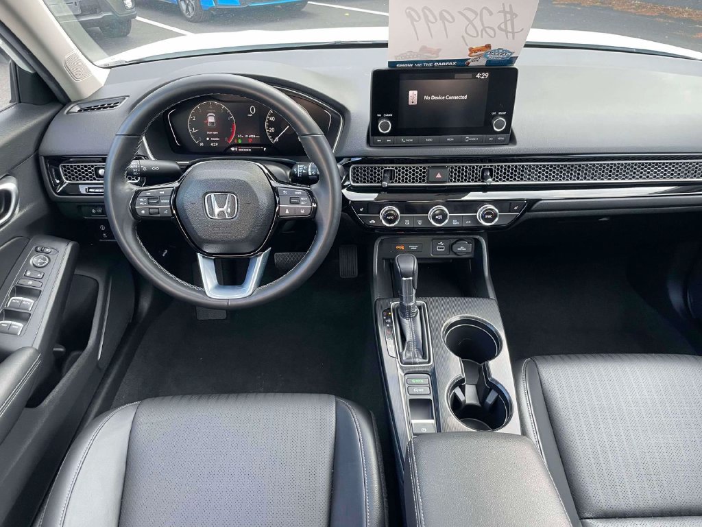 2024 Honda Civic Hatchback EX-L - Photo 13