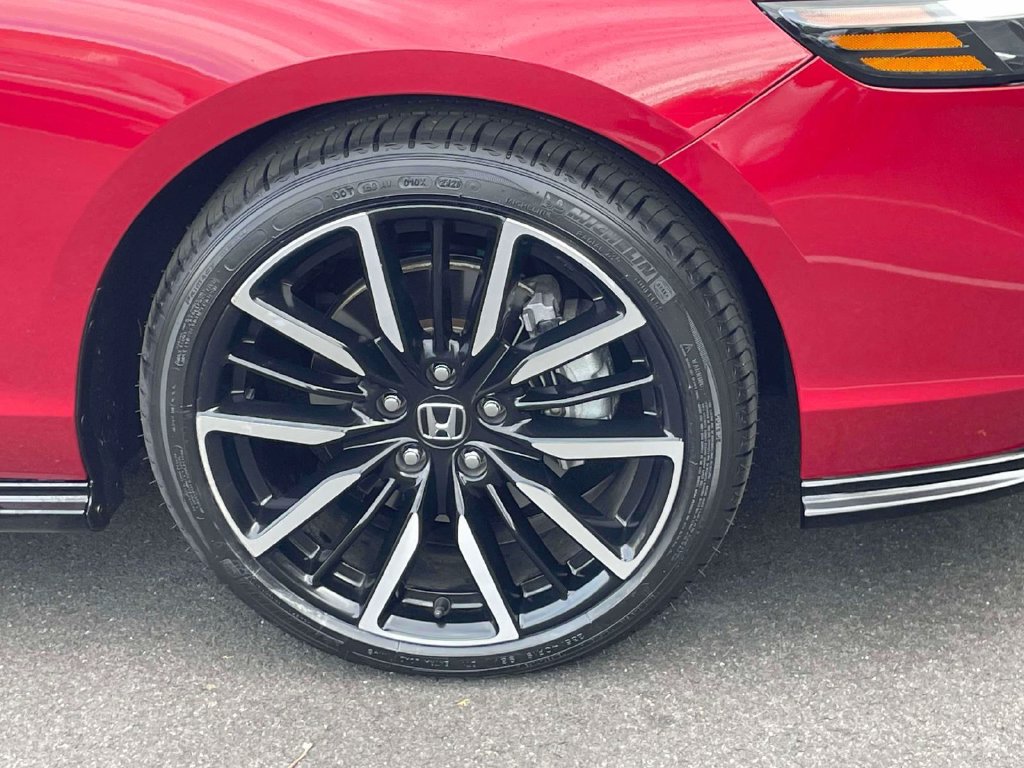 2023 Honda Accord Hybrid Touring - Photo 8