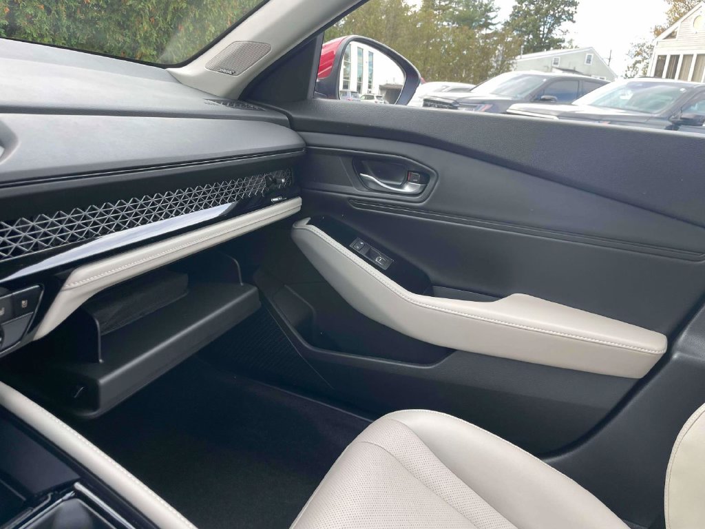 2023 Honda Accord Hybrid Touring - Photo 34