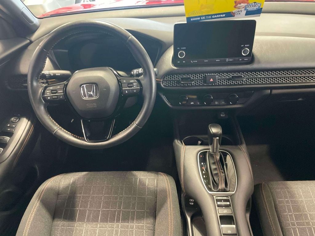 2025 Honda HR-V Sport - Photo 11
