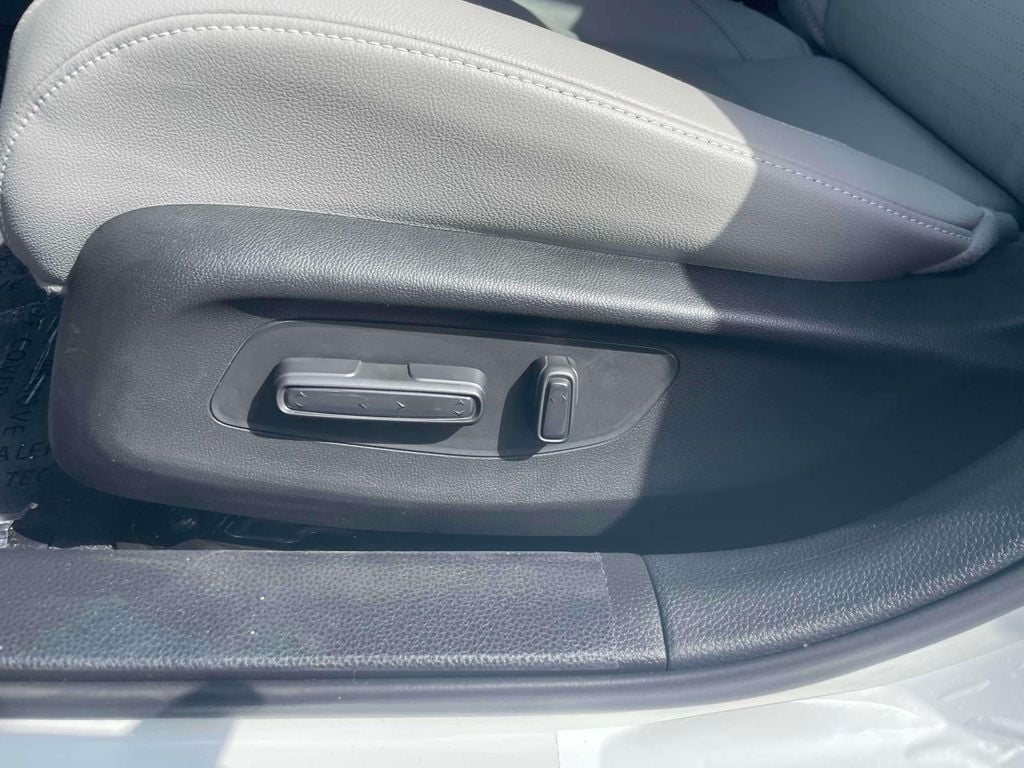 2026 Honda Civic Sport Touring - Photo 17