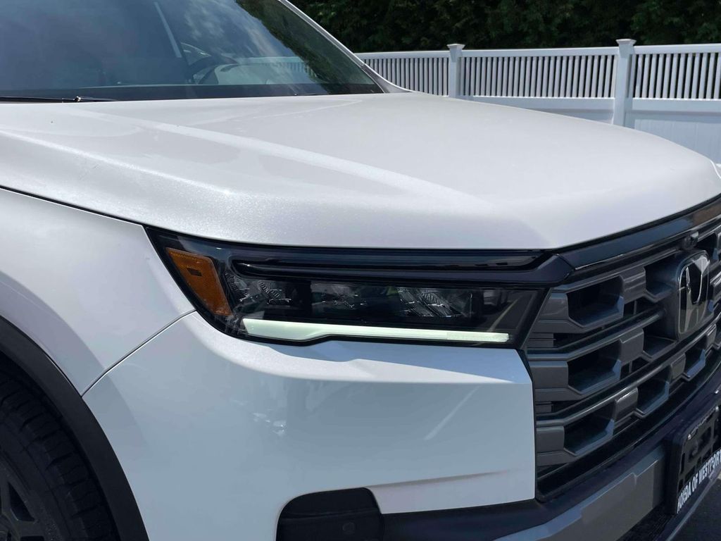 2026 Honda Pilot TrailSport - Photo 9