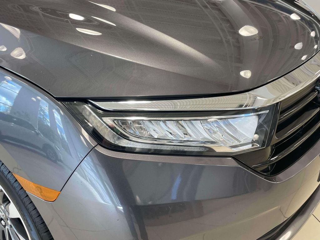 2024 Honda Odyssey EX-L - Photo 8