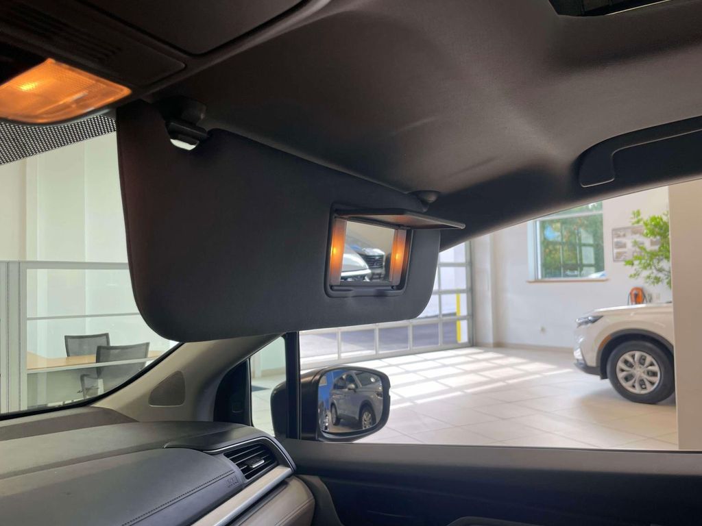 2024 Honda Odyssey EX-L - Photo 31