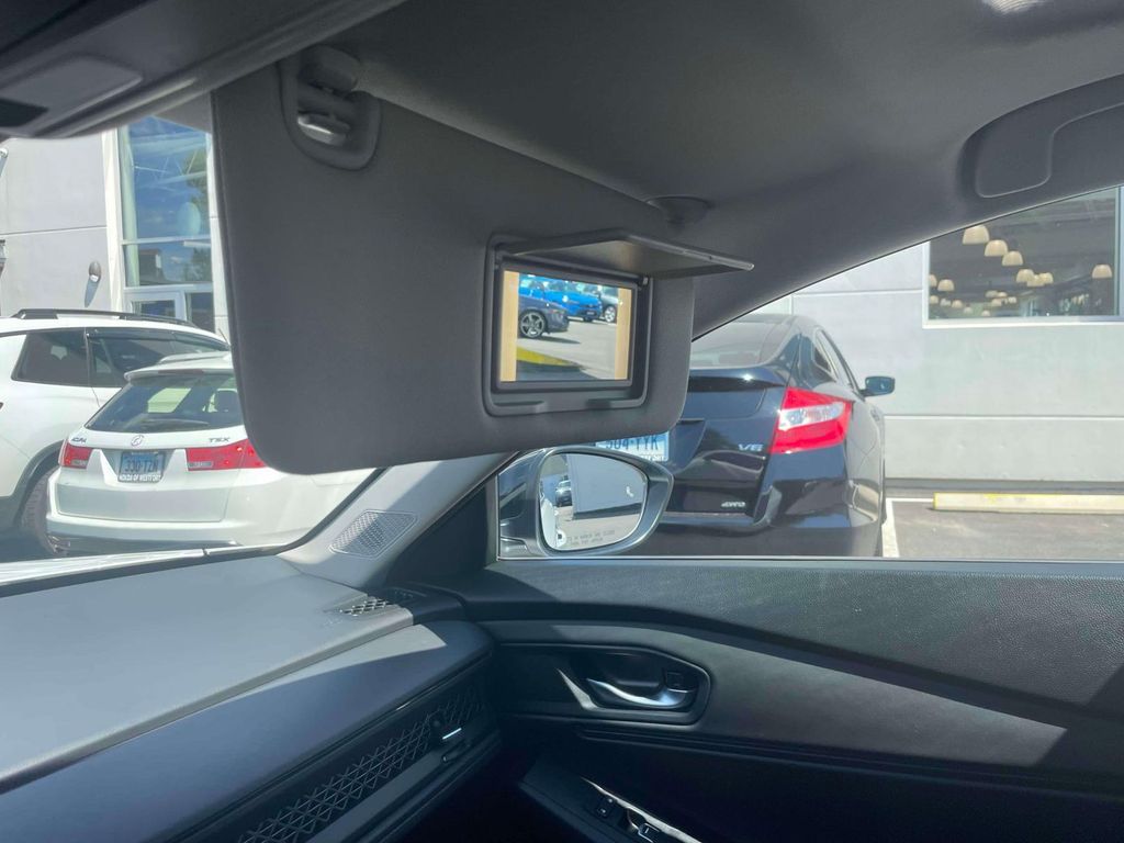 2025 Honda Accord SE - Photo 34