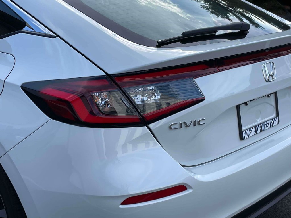 2024 Honda Civic Hatchback EX-L - Photo 10