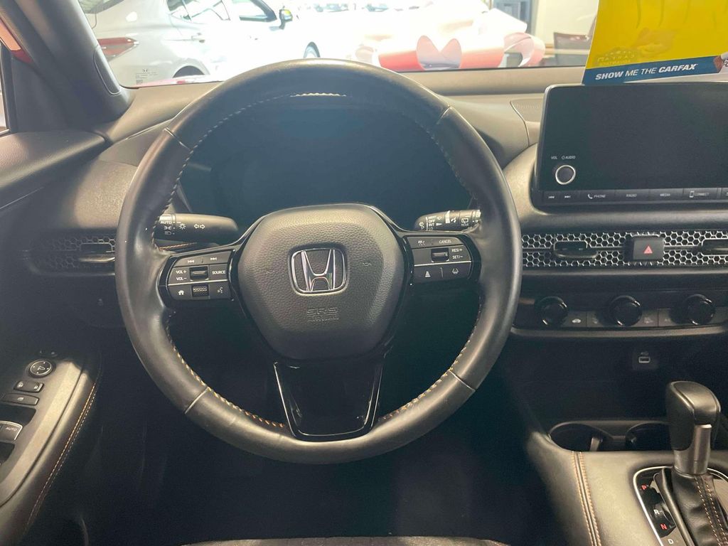 2025 Honda HR-V Sport - Photo 13