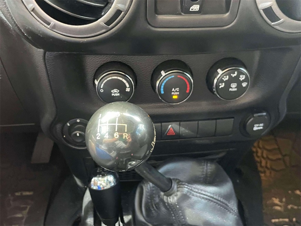 View 25