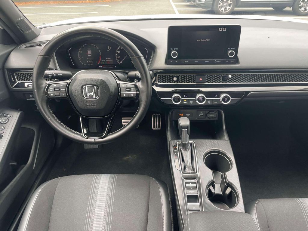 2023 Honda Civic LX - Photo 13