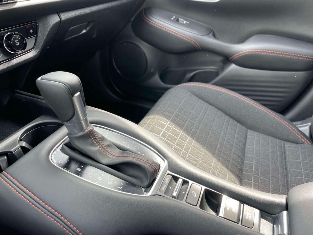 2026 Honda HR-V Sport - Photo 30