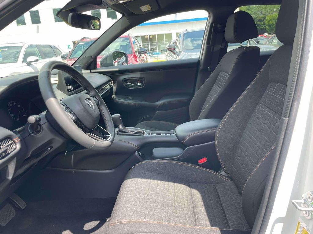 2023 Honda HR-V Sport - Photo 14