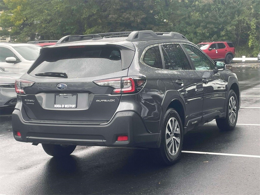 Used 2023 Subaru Outback Premium SUV