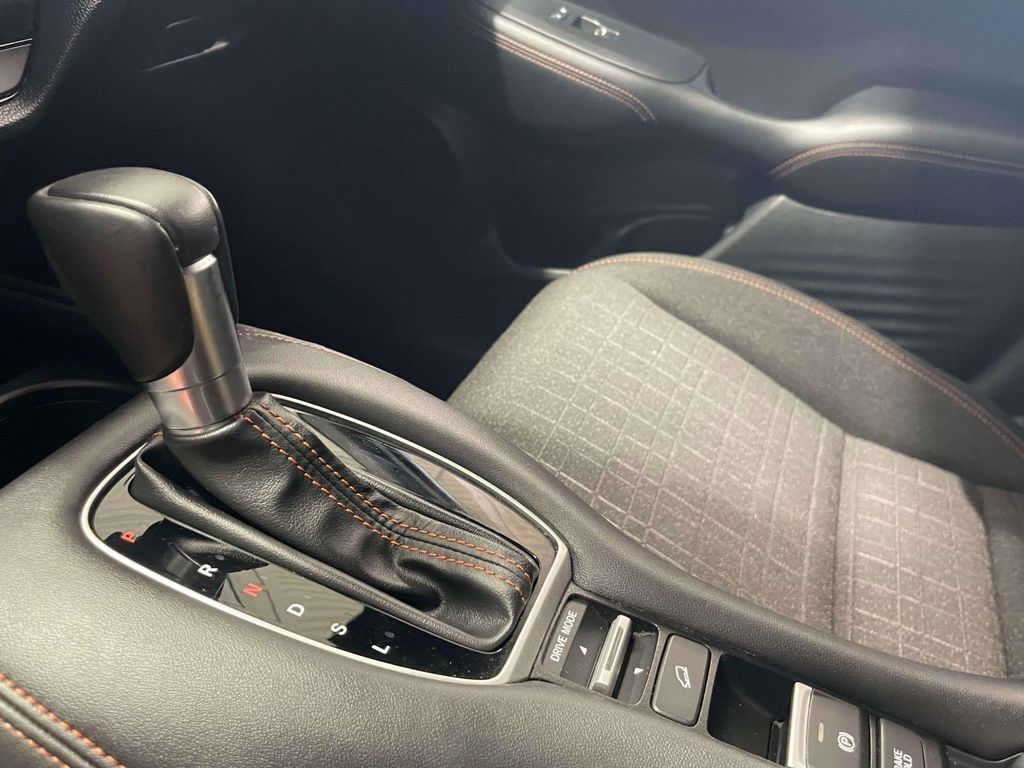 2025 Honda HR-V Sport - Photo 26