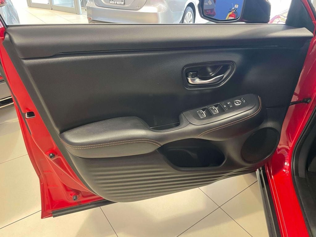 2025 Honda HR-V Sport - Photo 15