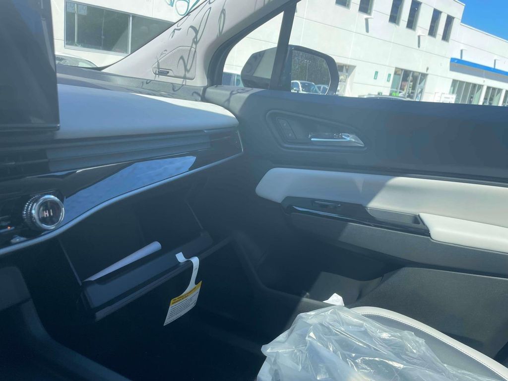 2026 Honda Prologue EX - Photo 30