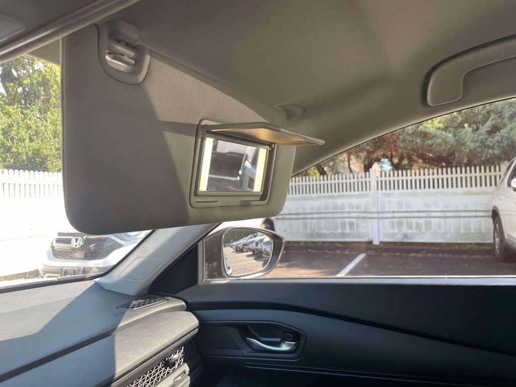 2024 Honda Accord LX - Photo 32