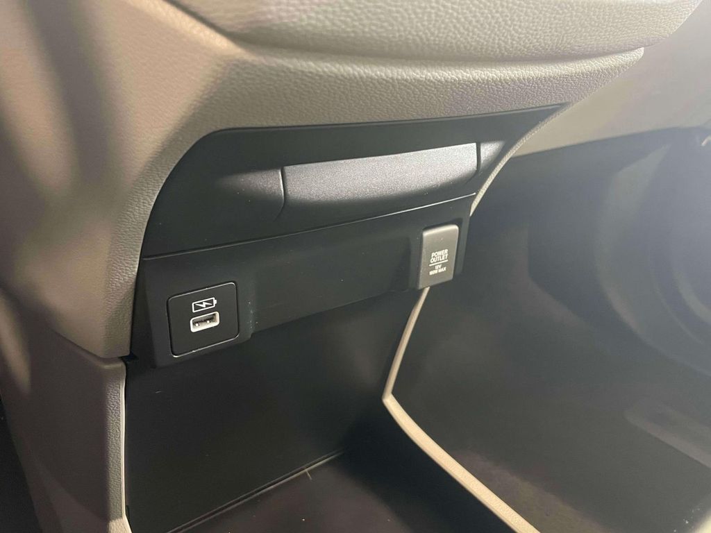 2024 Honda Odyssey EX-L - Photo 29