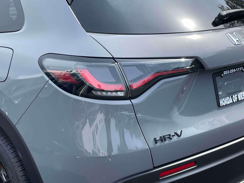 2026 Honda HR-V Sport - Photo 10