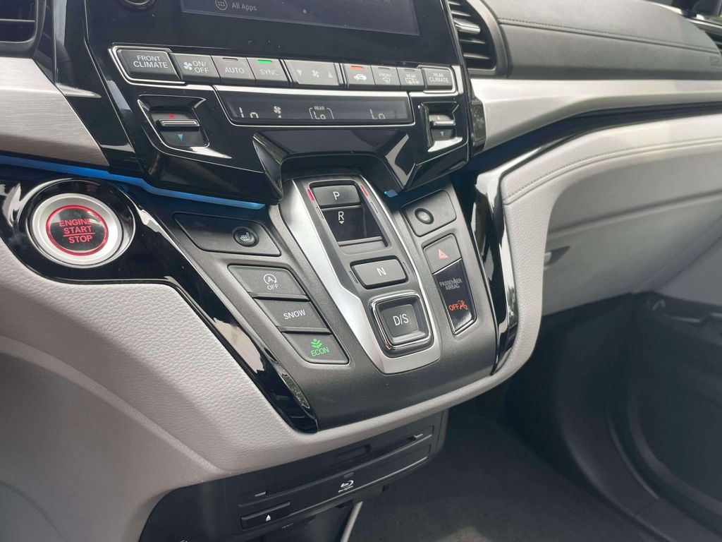 2023 Honda Odyssey Touring - Photo 31