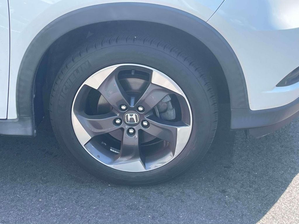 2018 Honda HR-V EX-L - Photo 8