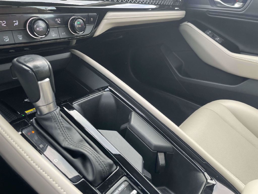 2023 Honda Accord Hybrid Touring - Photo 31