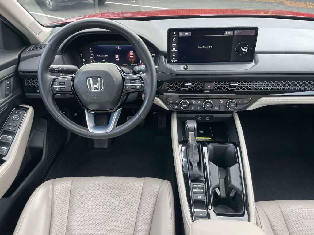 2023 Honda Accord Hybrid Touring - Photo 13