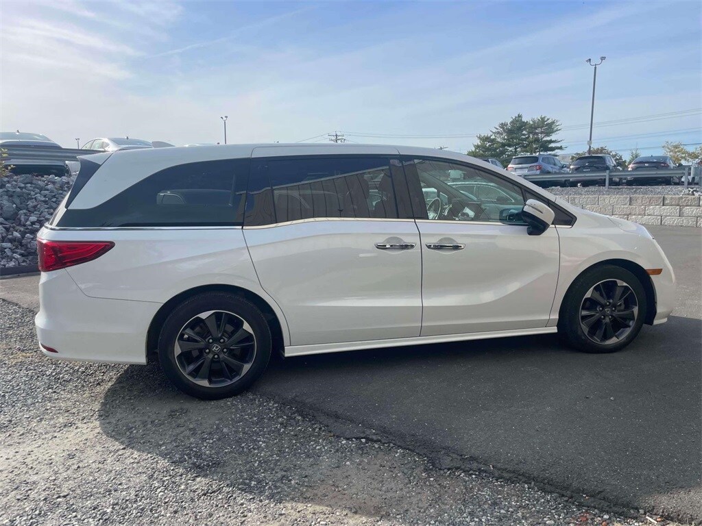 2023 Honda Odyssey Elite photo 4