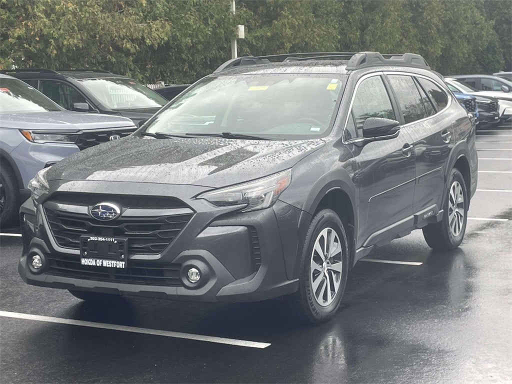 Used 2023 Subaru Outback Premium SUV