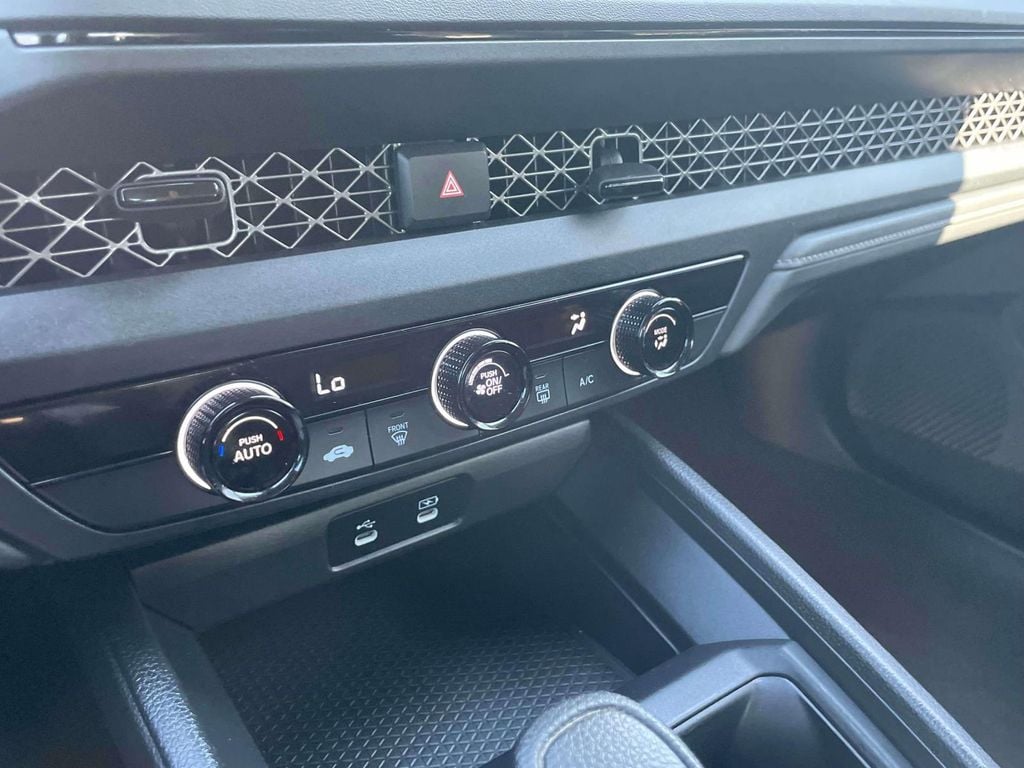 2024 Honda Accord LX - Photo 29