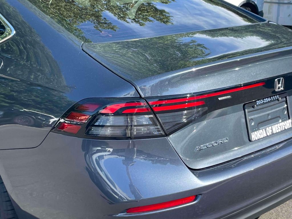 2024 Honda Accord LX - Photo 10