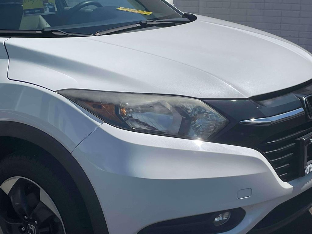 2018 Honda HR-V EX-L - Photo 9