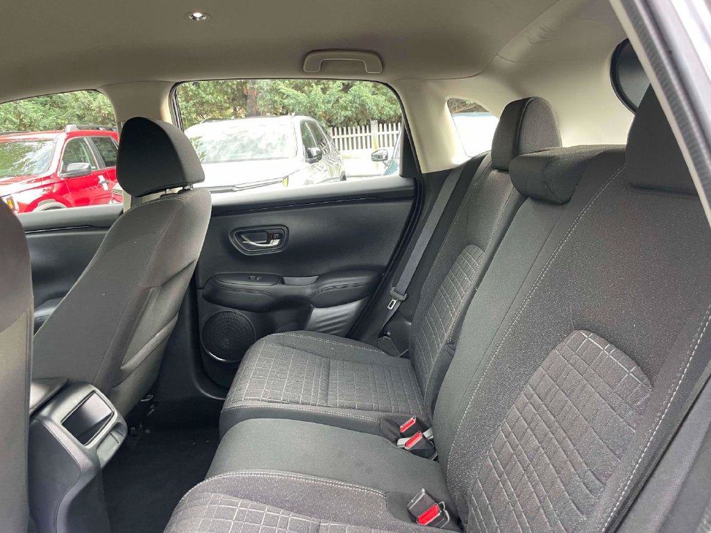 2023 Honda HR-V LX - Photo 11