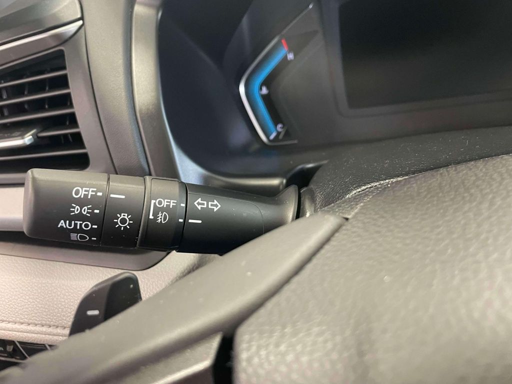 2024 Honda Odyssey EX-L - Photo 25