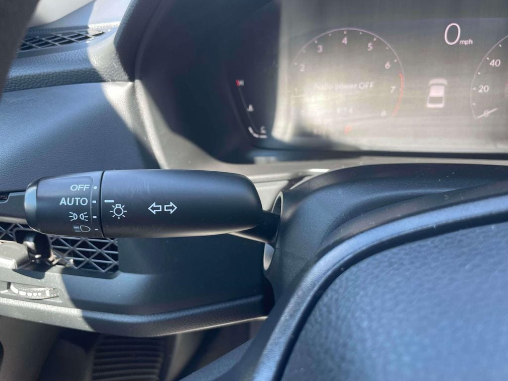 2025 Honda Accord SE - Photo 25