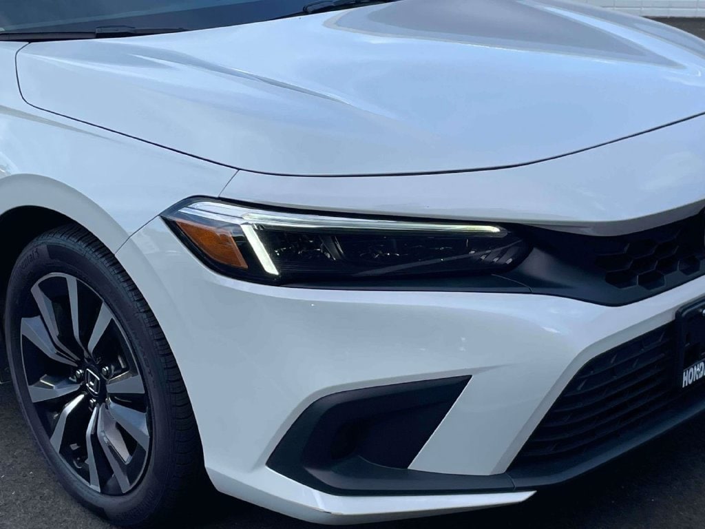 2024 Honda Civic Hatchback EX-L - Photo 9