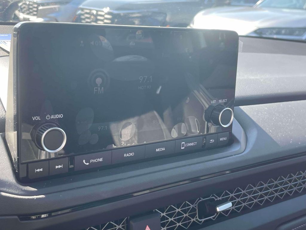 2025 Honda Accord SE - Photo 28