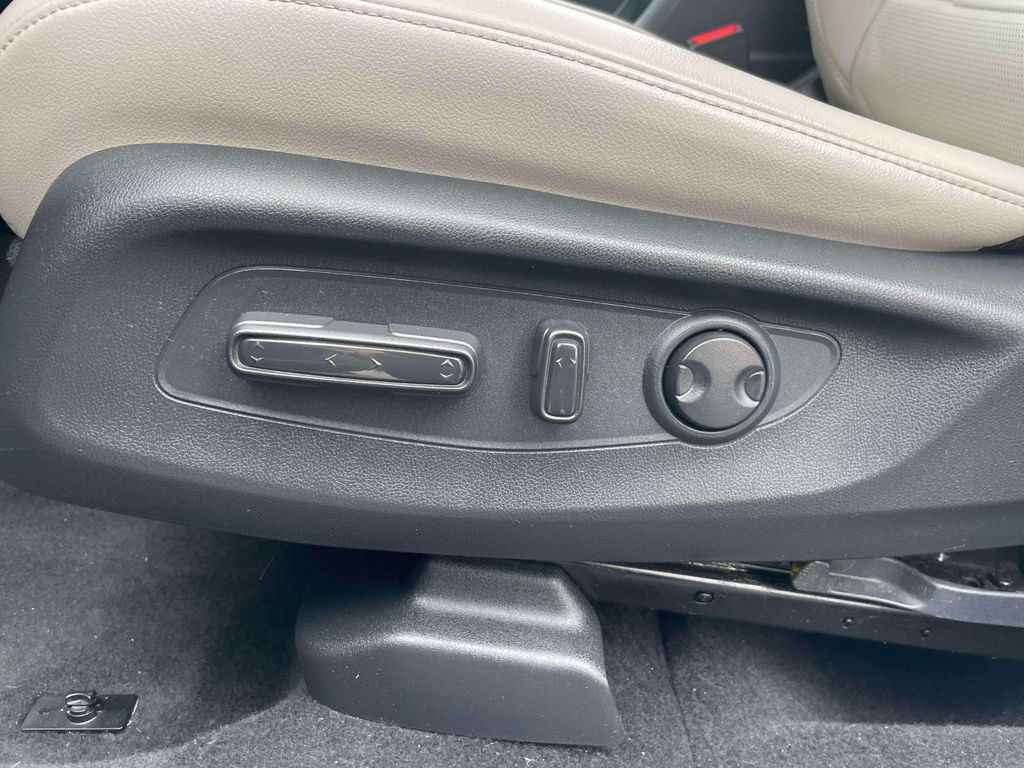 2023 Honda CR-V EX-L - Photo 19