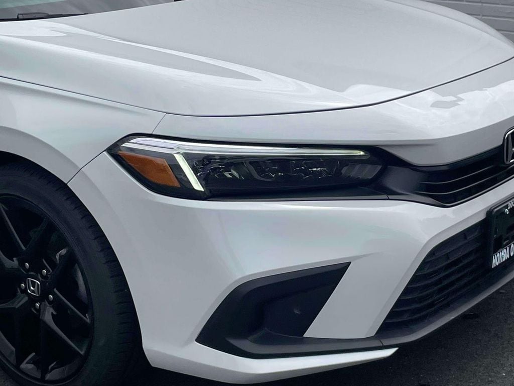 2023 Honda Civic LX - Photo 9