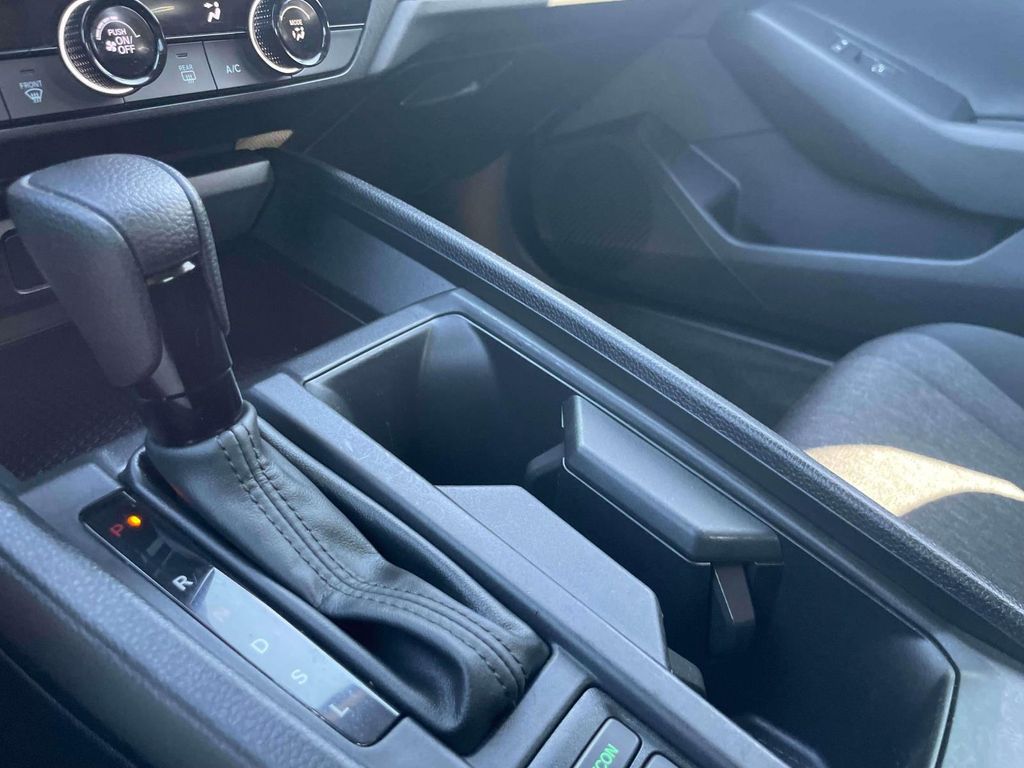 2024 Honda Accord LX - Photo 30