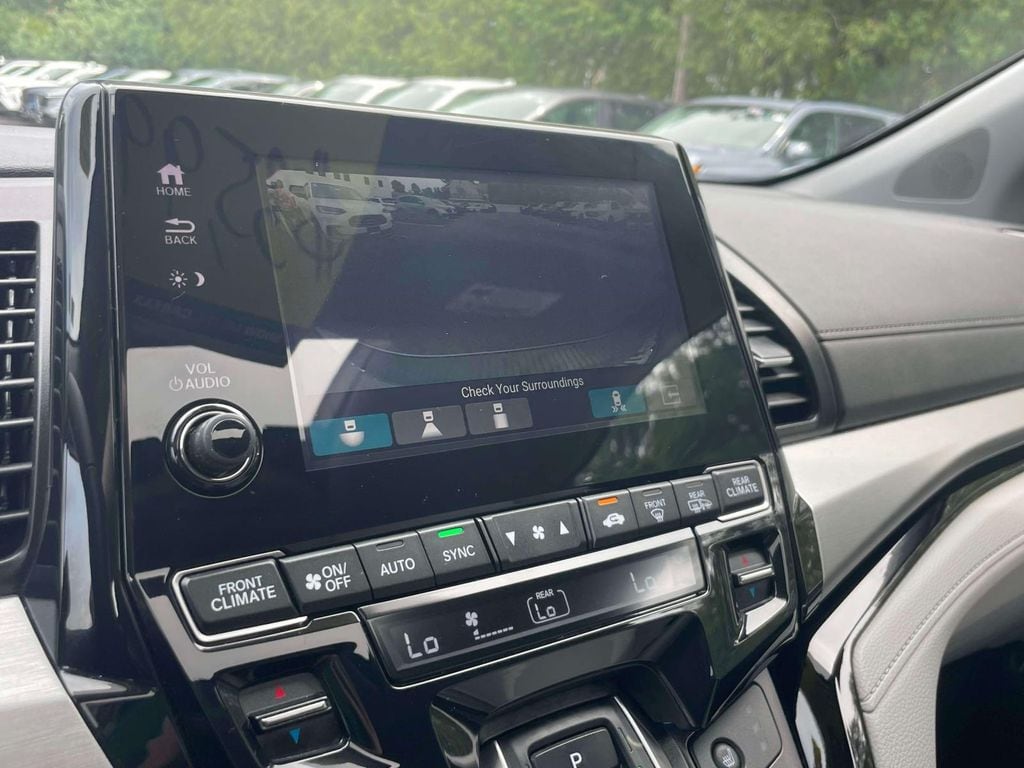 2023 Honda Odyssey Touring - Photo 30