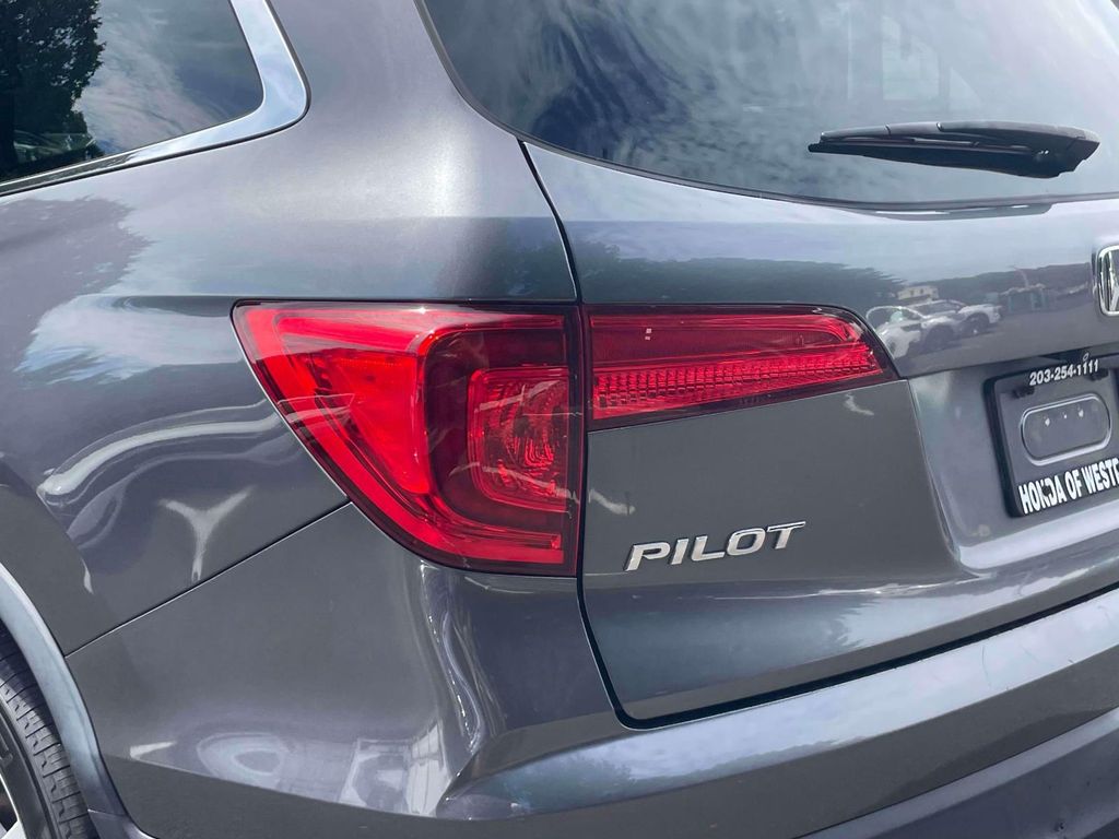2016 Honda Pilot LX - Photo 9